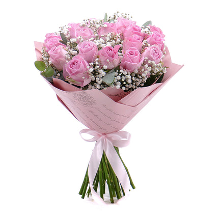 03001670_sweet-ruzove-ruze-s-gypsophilou