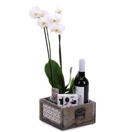 03002116_orchidea-v-drevenom-boxe-a-vino-berta